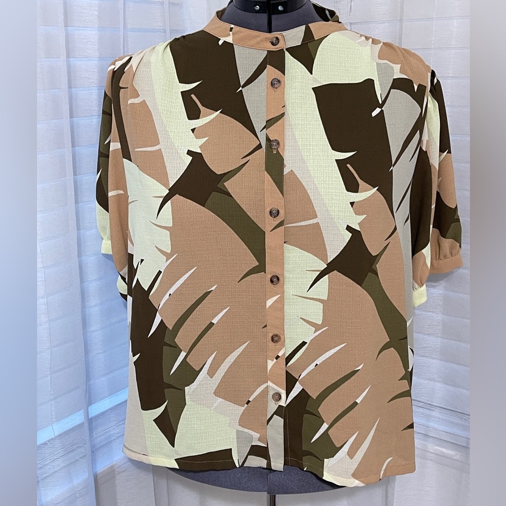 Comfy Worthington Women's Blouse - Brown, Green and Cream
